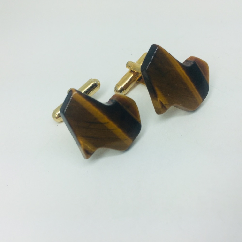 Vintage Tiger Eye Cuff Links Carved Africa Shaped